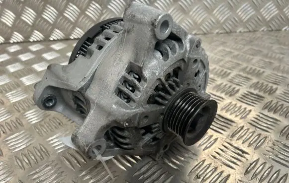 BMW X4 F26 Generator/alternator 7646814