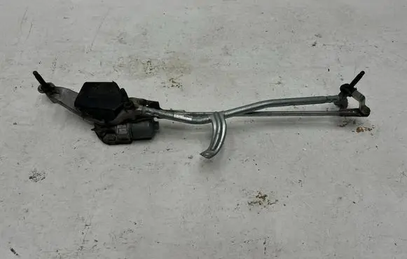 Mercedes-Benz GLC C253 Front wiper linkage and motor A2538205500
