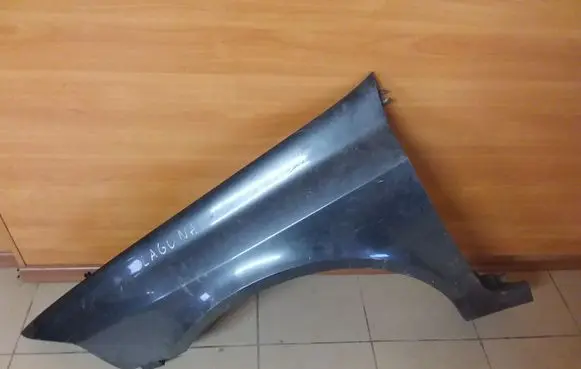 Renault Laguna I Fender