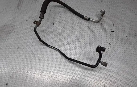 Toyota Avensis T220 Air conditioning (A/C) pipe/hose