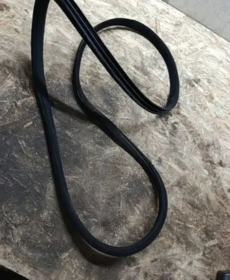 Mercedes-Benz C W204 Rear door rubber seal (on body) A2046970151