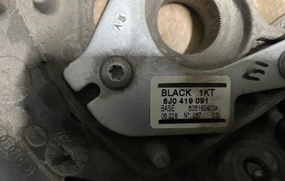 Audi TT TTS Mk2 Steering wheel 8J0419091 606180400A