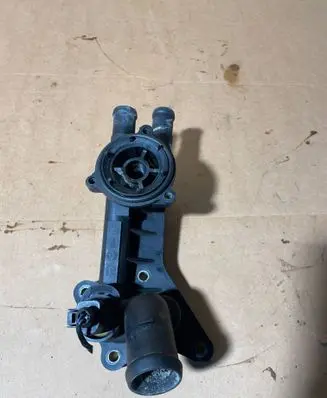 Volkswagen Lupo Thermostat/thermostat housing 03C12111B