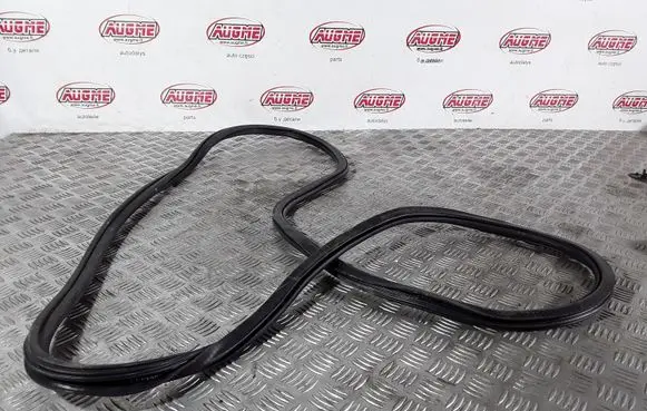 Audi Q5 SQ5 Rubber seal rear door 8R0831721F
