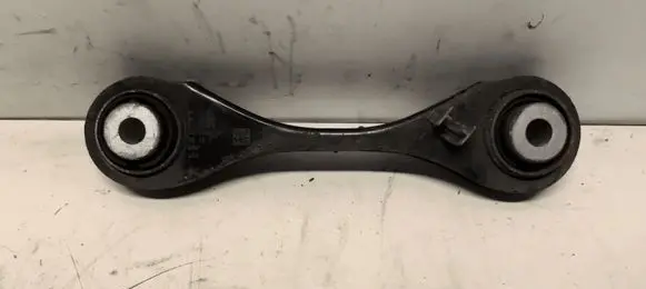 BMW X3 G01 Rear control arm 6871006