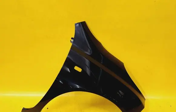 Nissan Micra Fender 