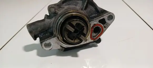 Ford Fiesta Vacuum pump