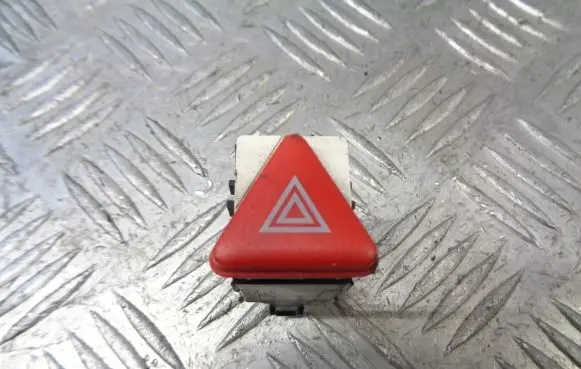 Skoda Fabia Mk1 (6Y) Hazard light switch 6Y0953235