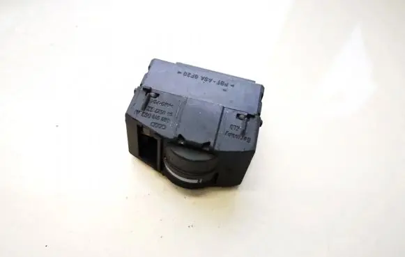 Audi A6 S6 C5 4B Headlight level height control switch 4b0919093a