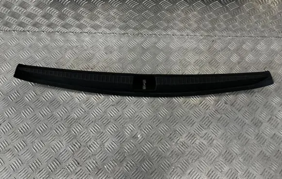 Dacia Duster II Trunk/boot sill cover protection PU12584