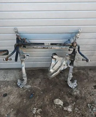 Audi A4 S4 B8 8K Front subframe 8T0399315H 8T0399315 8K0411309K