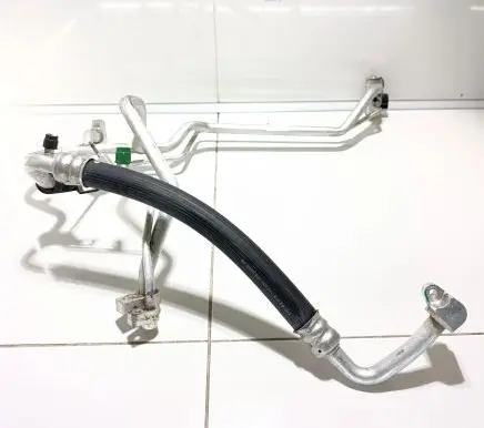 Tesla Model X Air conditioning (A/C) pipe/hose 104626500C 06062016