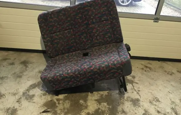 Mercedes-Benz Sprinter W901 W902 W903 W904 Second row seats 