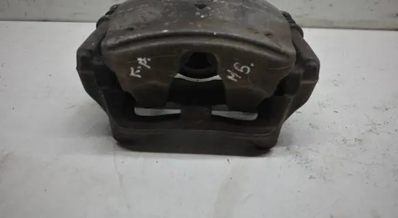 Mercedes-Benz C W205 Front brake caliper 
