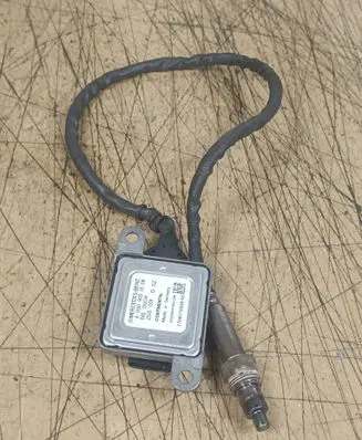 Mercedes-Benz E W213 Lambda probe sensor A0009050108