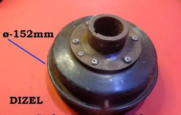 Mercedes-Benz 190 W201 Crankshaft pulley A1020300378 6010300268