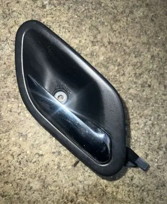 BMW 5 E39 Front door interior handle 8226050