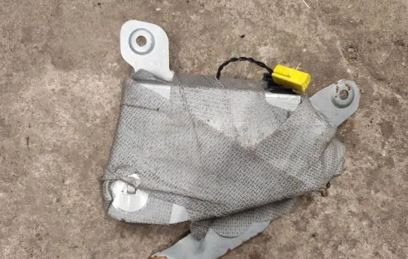 BMW 5 E39 Front door airbag 34826833204N 02B290EA0342P