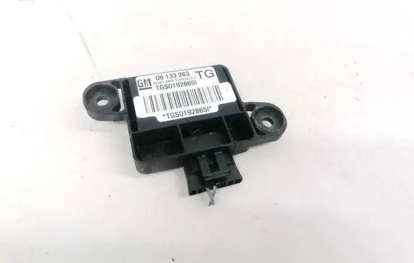 Opel Zafira A Airbag deployment crash/impact sensor 09133263 5WK42856