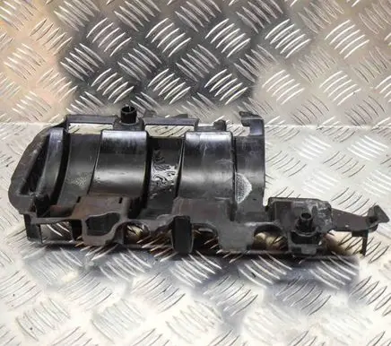 Audi Q2 - Other engine bay part 04L103623F