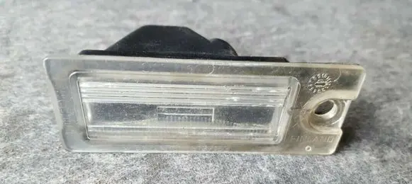 Volvo S60 Number plate light 9187153