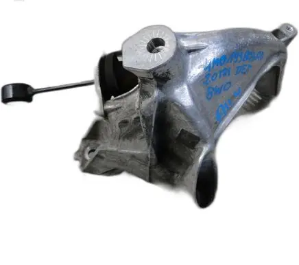 Audi A4 S4 B9 Engine mount bracket 