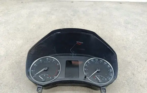 Skoda Octavia Mk2 (1Z) Speedometer (instrument cluster) 1Z0920803B