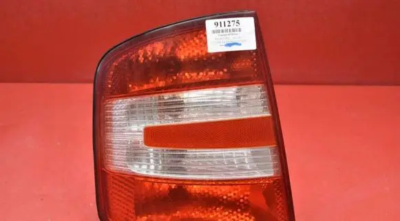 Skoda Fabia Mk1 (6Y) Rear/tail lights 6Y9945111D