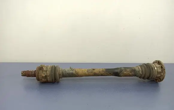 BMW 3 E46 Rear driveshaft