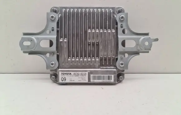 Toyota RAV 4 (XA50) Parking PDC control unit/module 8679242130