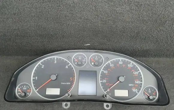 Audi A6 S6 C5 4B Speedometer (instrument cluster) 4B0920981J