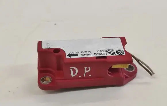 Volkswagen Golf IV Airbag deployment crash/impact sensor 1J0909606D 0230CD2E7BS6 35990410