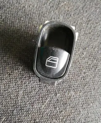 Mercedes-Benz C W203 Quarter vent window switch A2038200210