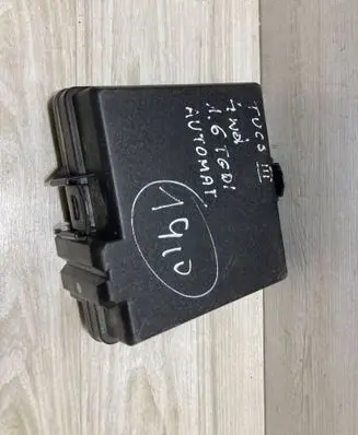 Hyundai Tucson TL Fuse box cover 91956D7040