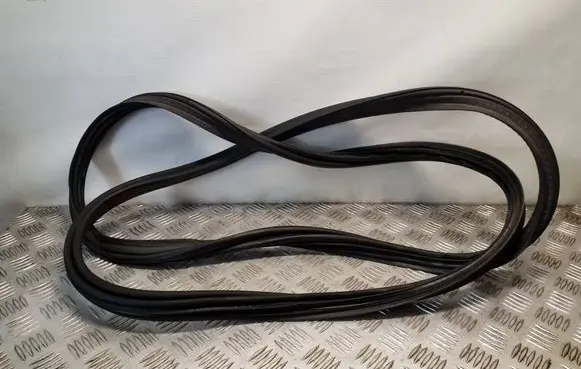 Toyota Auris E180 Trunk rubber seal (body)