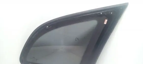 Hyundai Santa Fe Rear side window