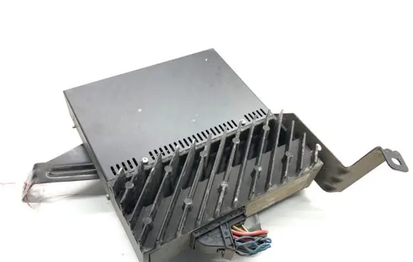 BMW 1 E81 E87 Sound amplifier 9143155