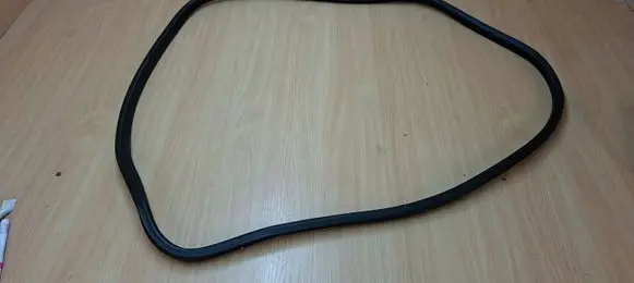 Citroen DS5 Front door rubber seal 9686878480