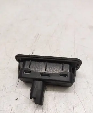 Renault Scenic III - Grand scenic III Tailgate opening switch 8200076256 88000001