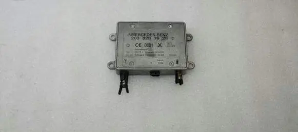 Mercedes-Benz S W220 Antenna control unit A2038203926