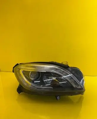 Mercedes-Benz ML W166 Headlight/headlamp A1668207359