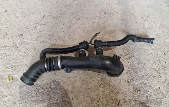 BMW 3 E92 E93 Intercooler hose/pipe 7556554