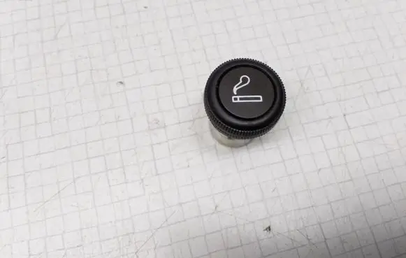 Opel Astra G Cigarette lighter 