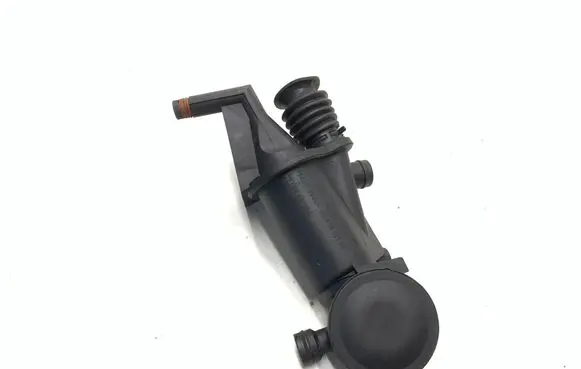 Porsche Boxster 986 Oil breather separator 99610702304