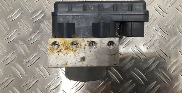 Toyota Verso-S ABS Pump 4454052240 8954152800