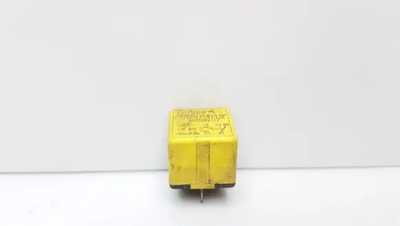Renault Megane II Other relay 8200051112