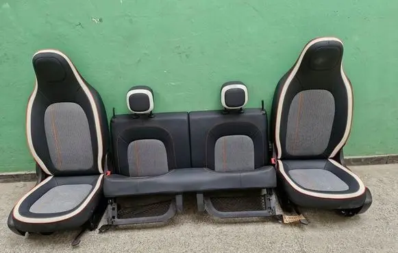 Renault Twingo III Seat set 