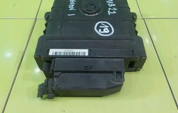 Volkswagen Tiguan Torque split ecu control unit/module 09G927750FD