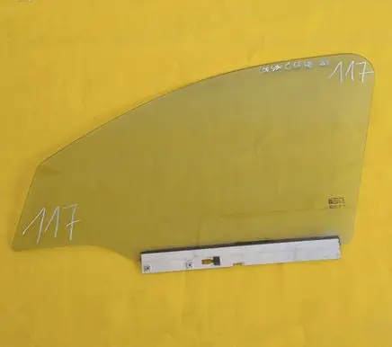 Opel Corsa C Front door window glass four-door