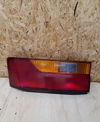 Honda Odyssey Tailgate rear/tail lights R2166L
